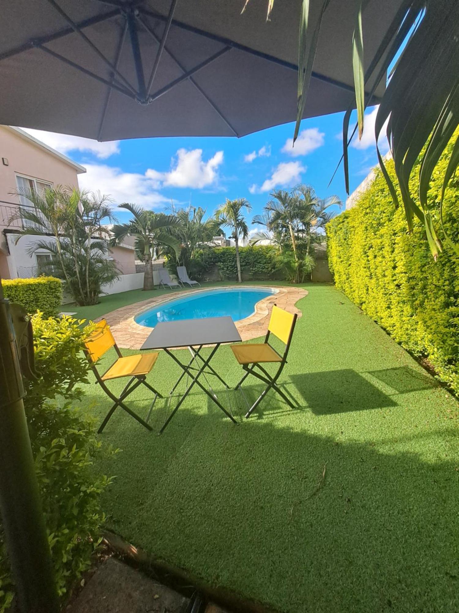 Apartment Paisible Avec Jardin & Piscine *