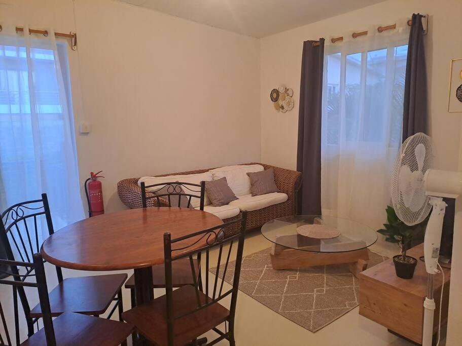 Apartment Paisible Avec Jardin & Piscine Albion